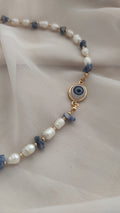Collar Watercolor eyes