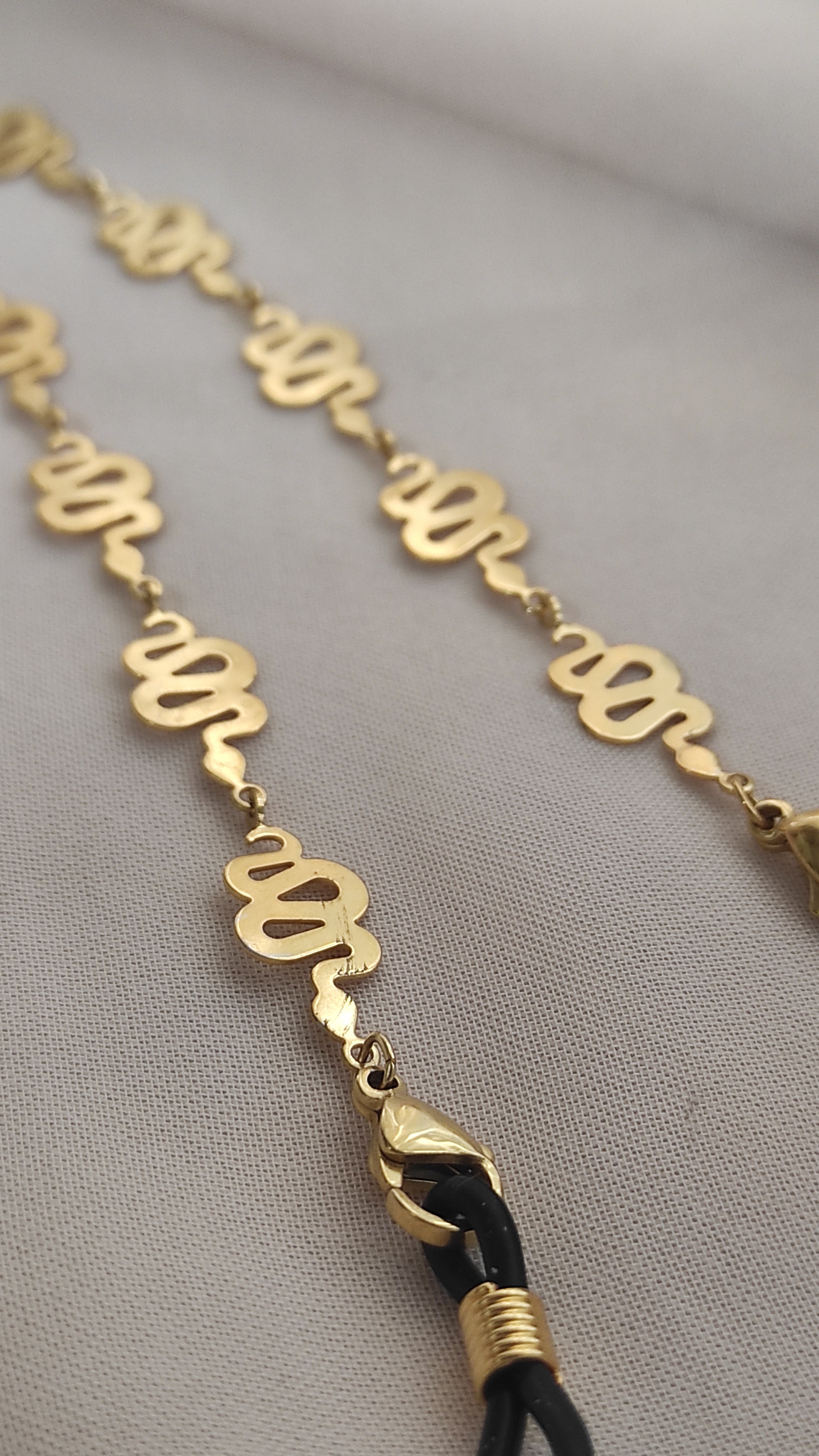 Sunny chain Serpientes
