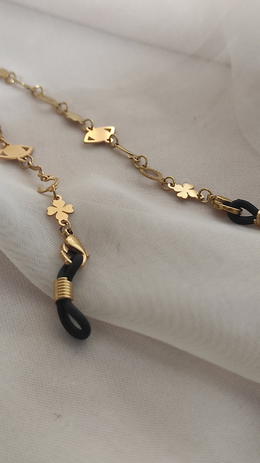Sunny chain Lucky
