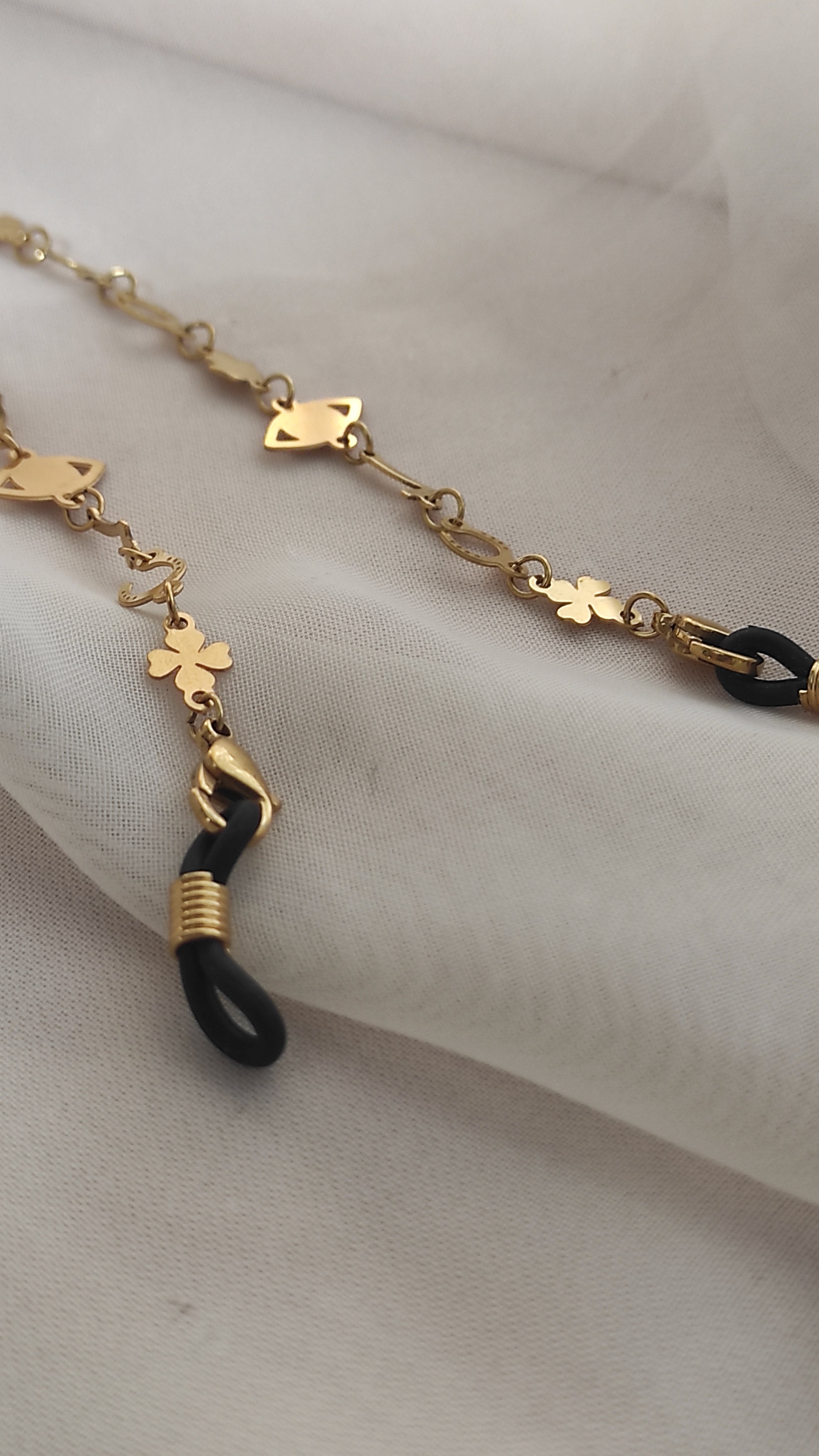Sunny chain Lucky