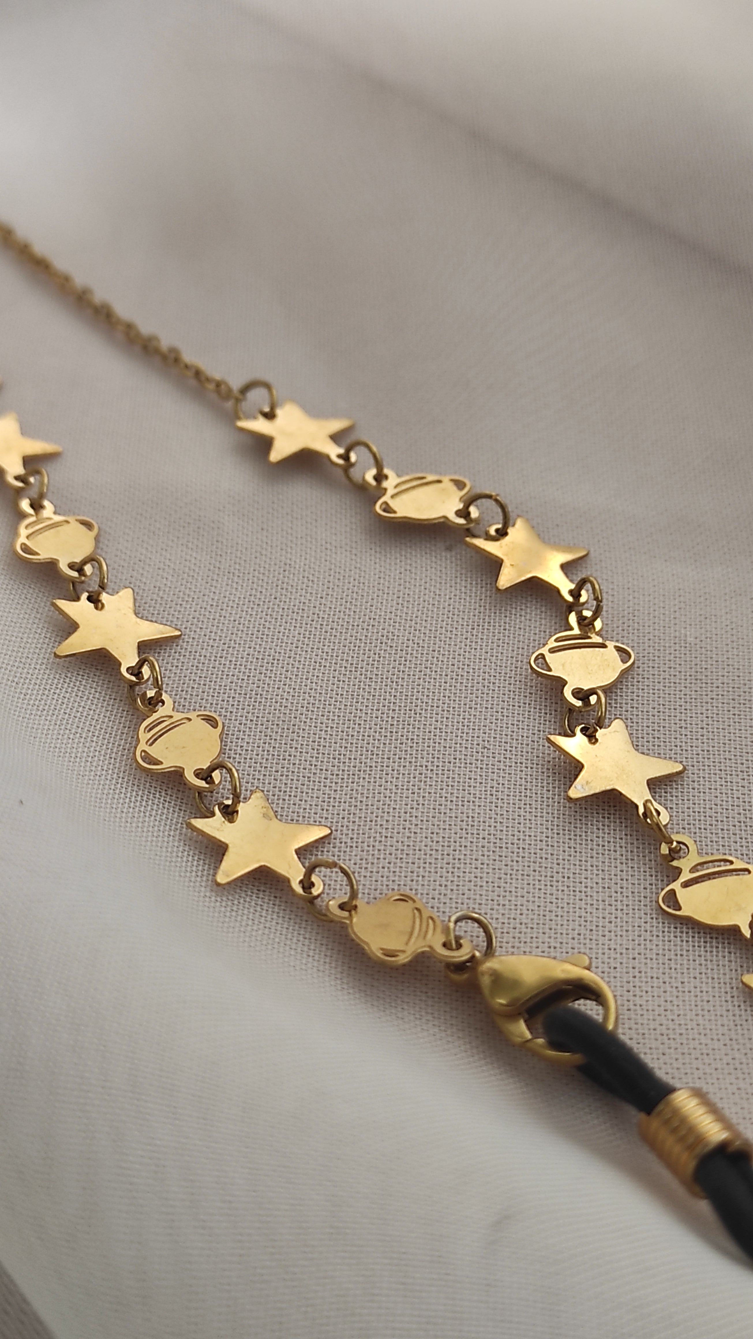 Sunny chain Space