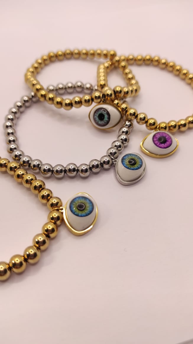 Pulsera balines y ojo realista