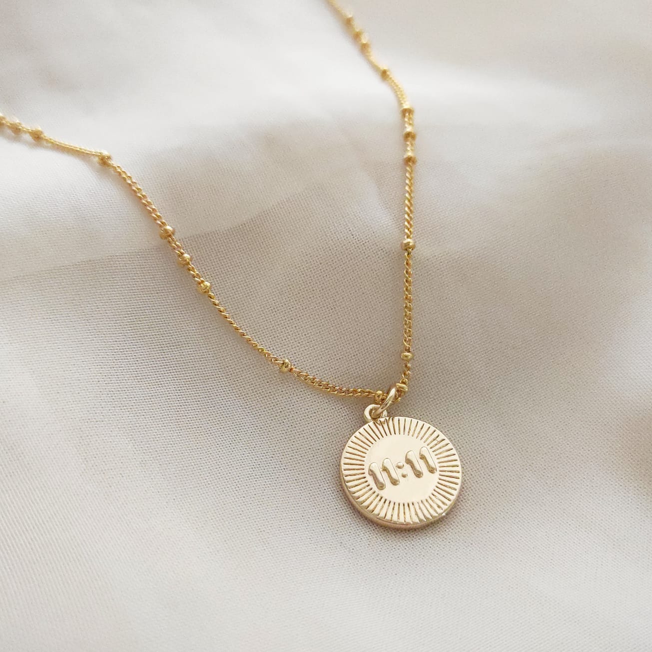 Collar 11:11 chapa